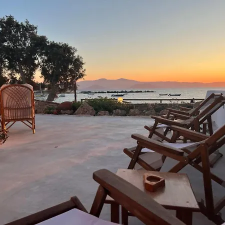 Stou Chiou Agia Anna (Naxos)