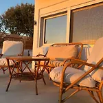 Stou Chiou Agia Anna (Naxos)