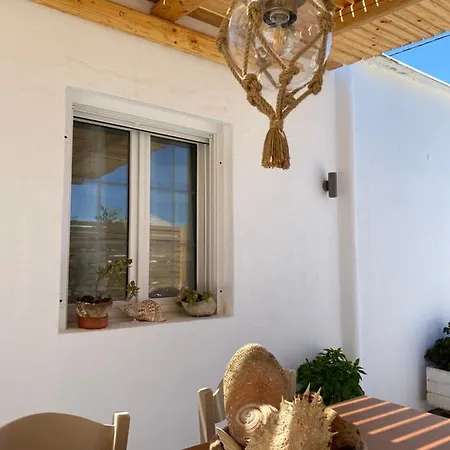 Stou Chiou בית נופש